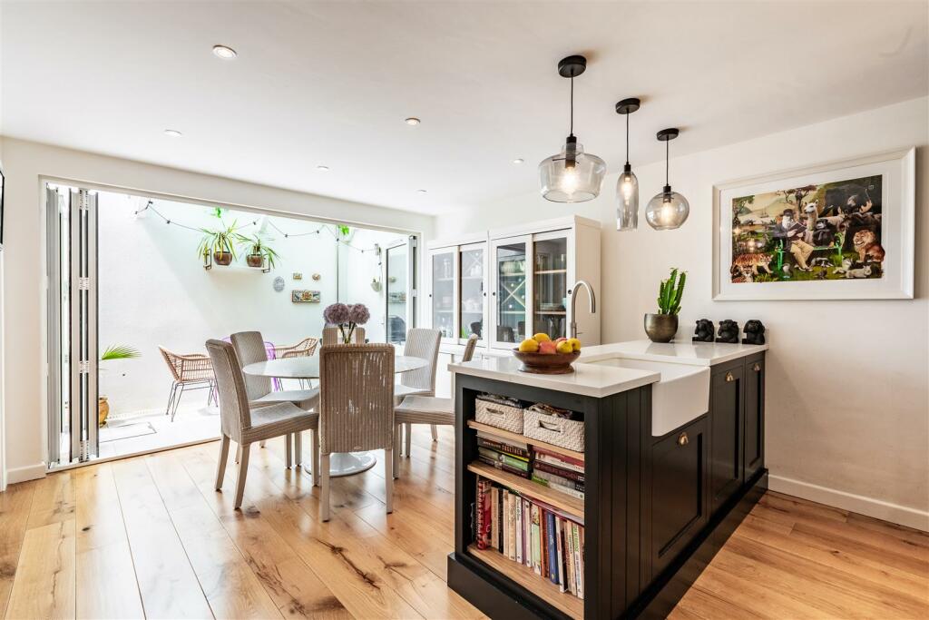 Kitchen Diner