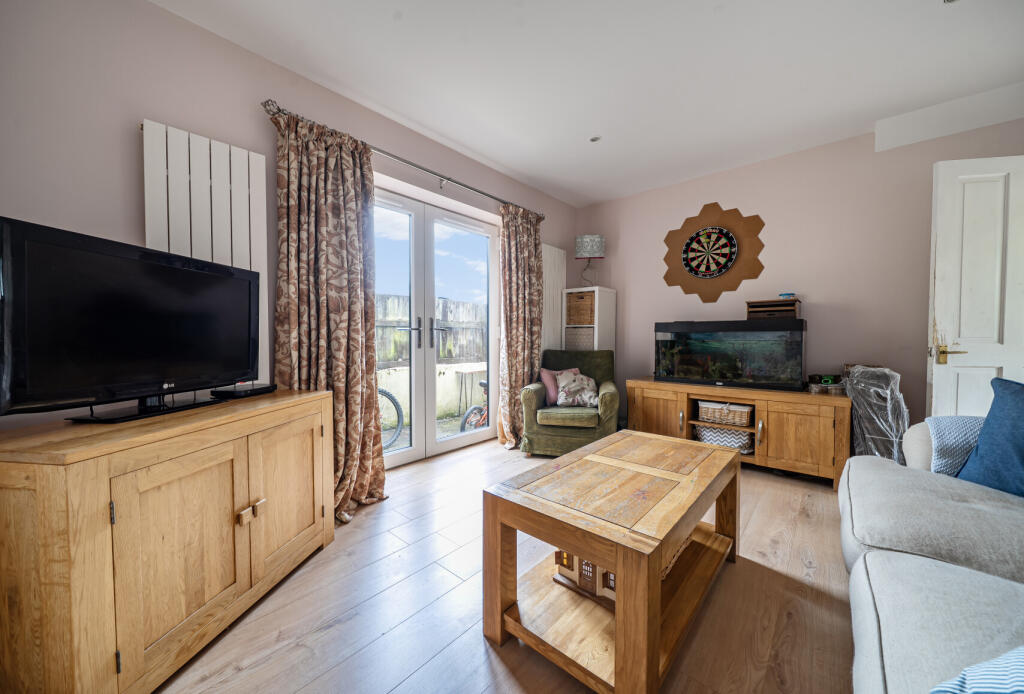 1365497-7-68f7877...