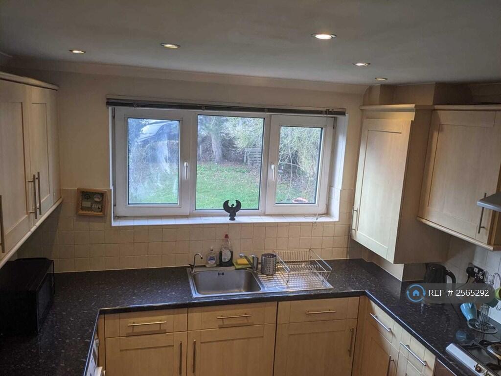 Kitchen 3