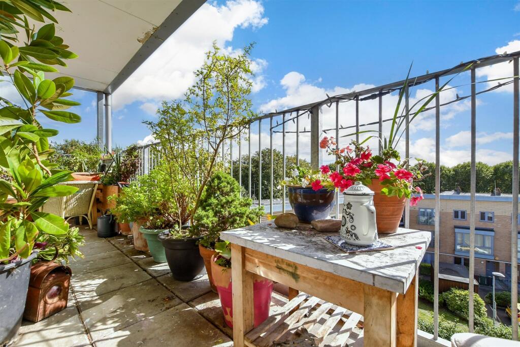 Balcony / Terrace