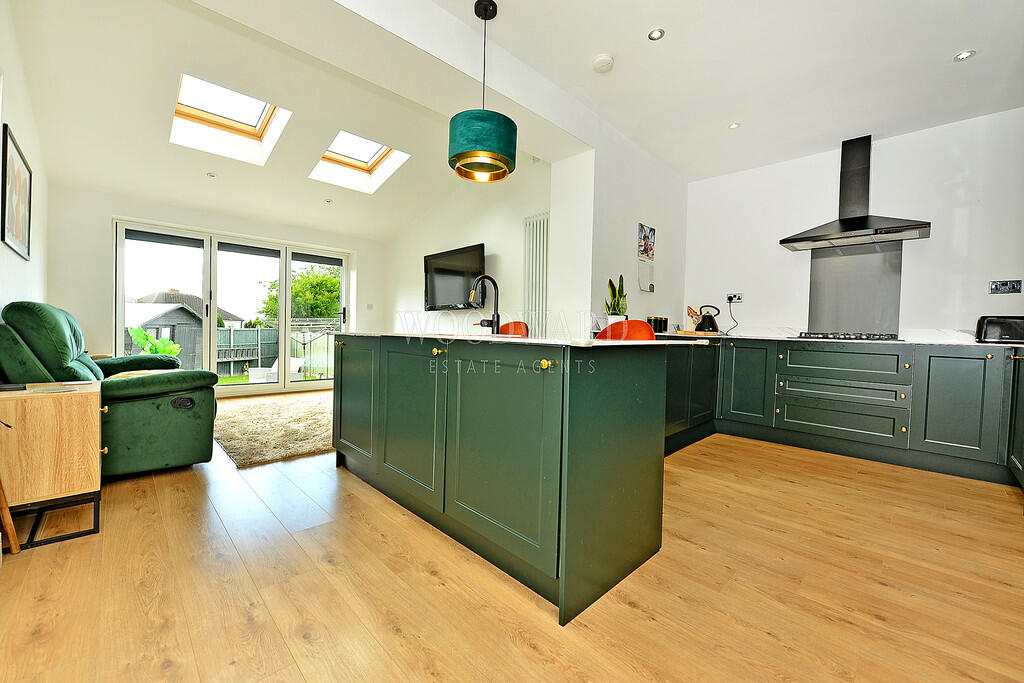 Open Plan Living/...