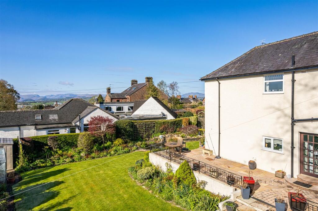 Rear Garden &amp; Views