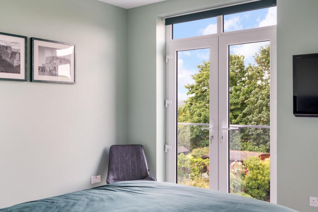 TATTENHAM GROVE (13).jpg