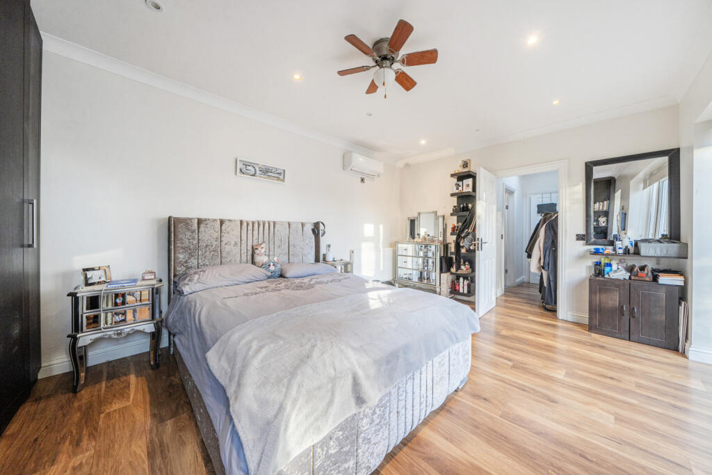 1382009-7-691b3de...