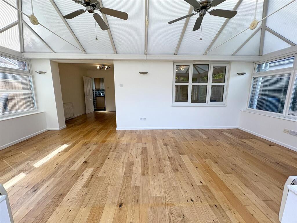 conservatory2.jpg