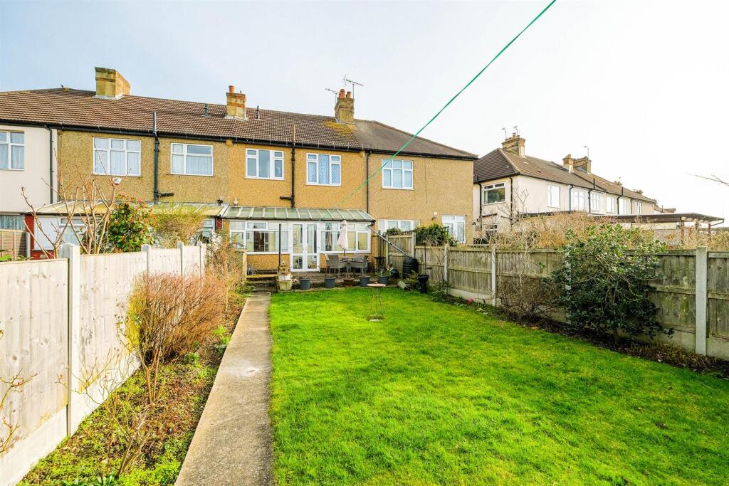 256 Old Church Road-24_web.jpg