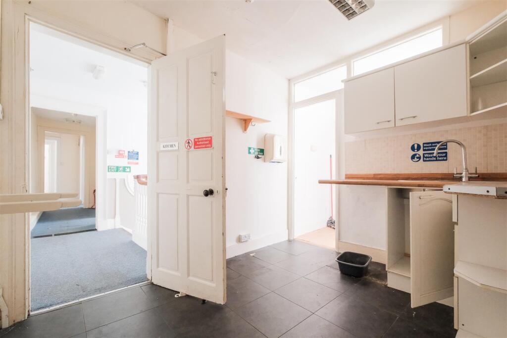 Parry Kivels old office Liskeard-33.jpg