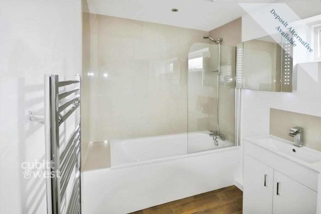 Communal Bathroom 2