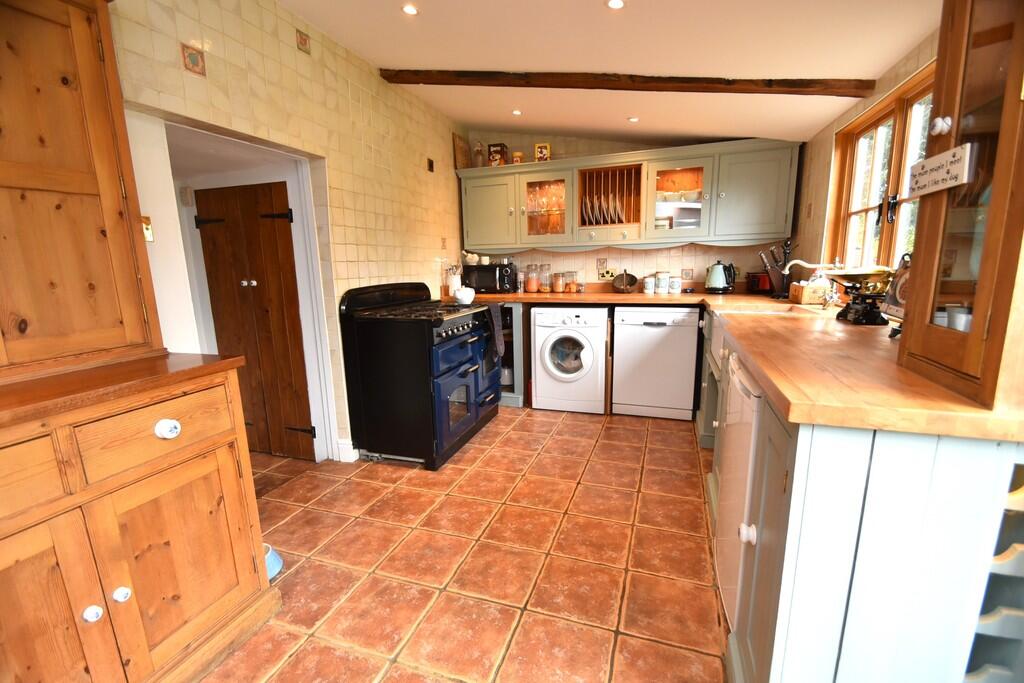 Kitchen 2