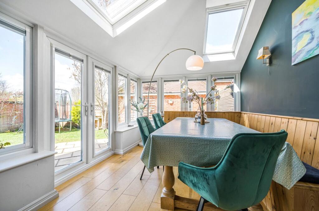Dining/Conservatory