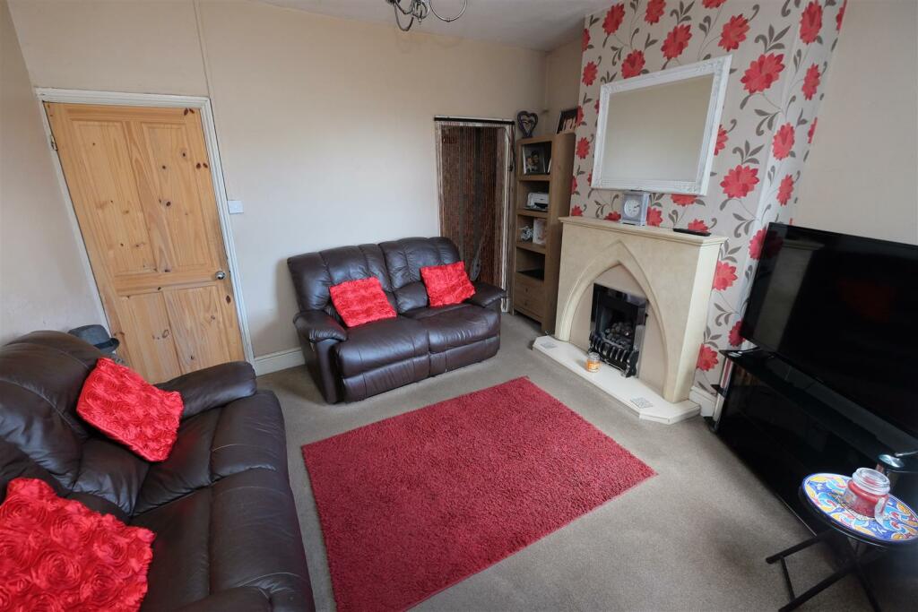 12 Hardy Road, Bedminster, Bristol BS3 2SN Freehol