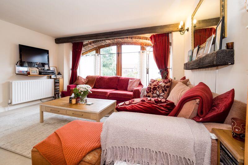 First Floor Lounge/Dining Room