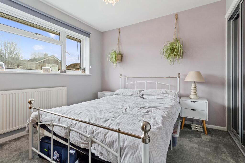 Greenoaks 30-010.JPG