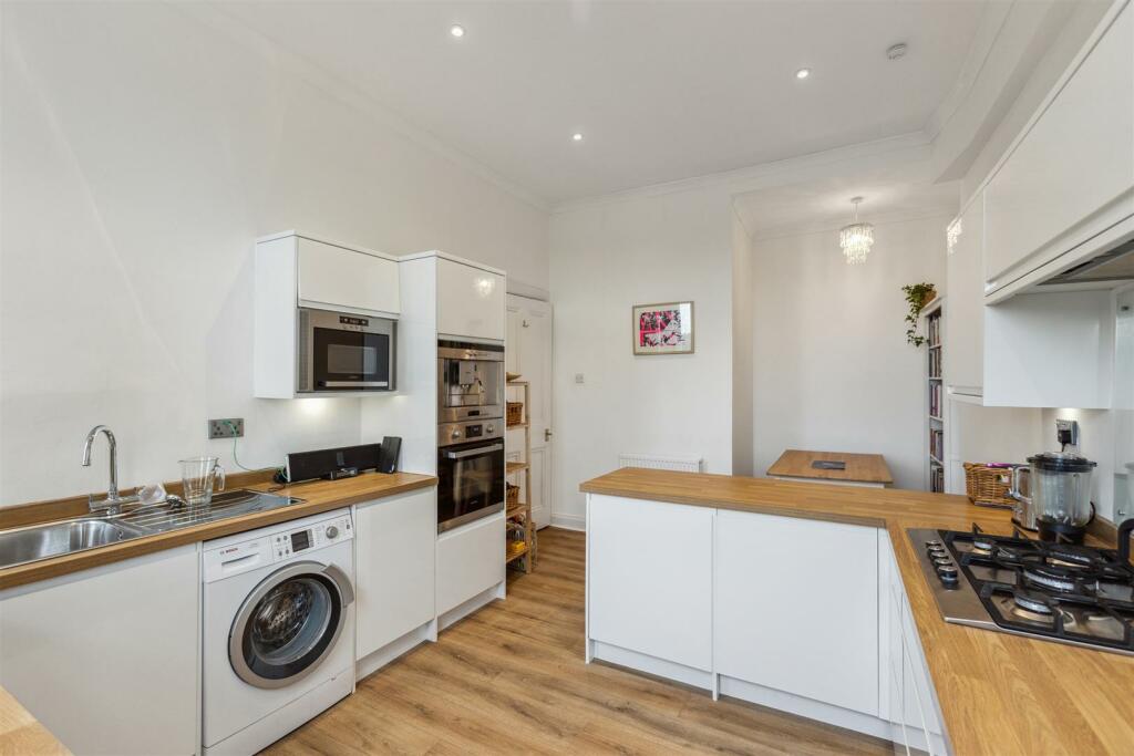 _Q6A1817.jpg