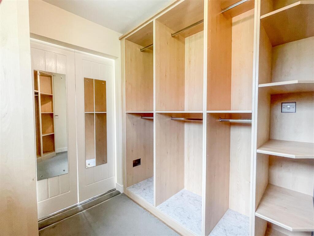 Dressing Room / Bedroom Three