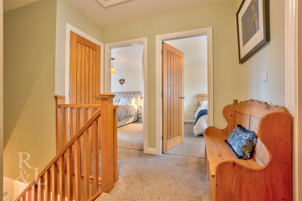 20 Ragley Close (28).jpg