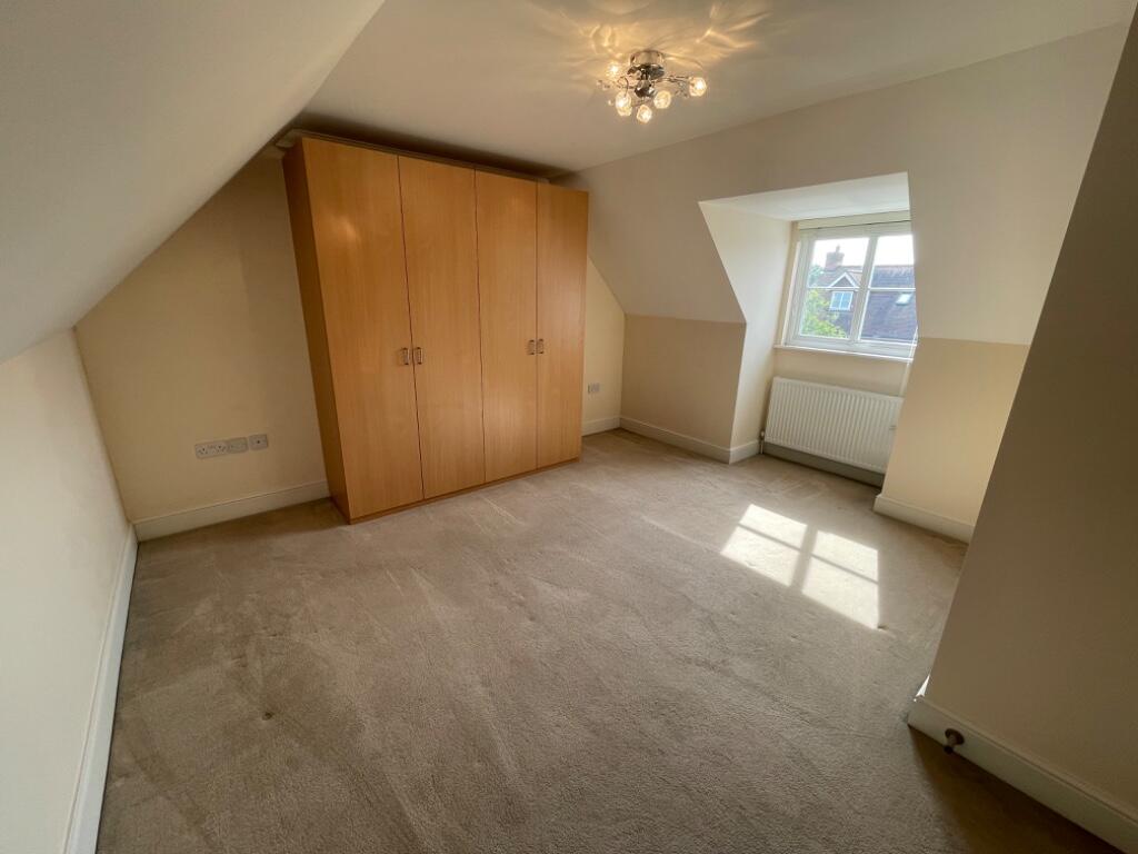 BEDROOM FIVE