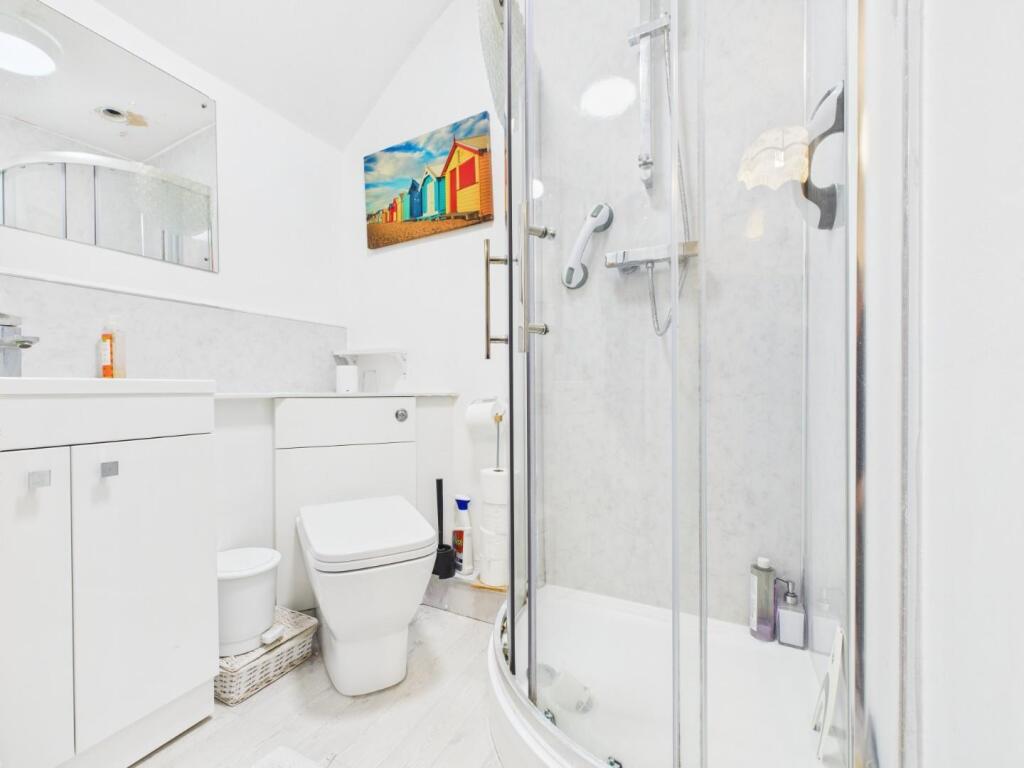 Ensuite Shower Room