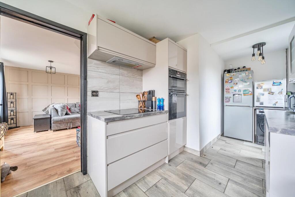 2nd view KITCHEN.jpg