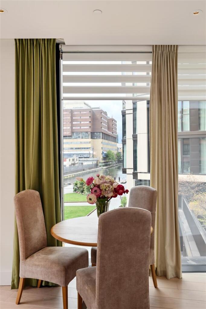 209-3-Merchant-Square (2).JPG