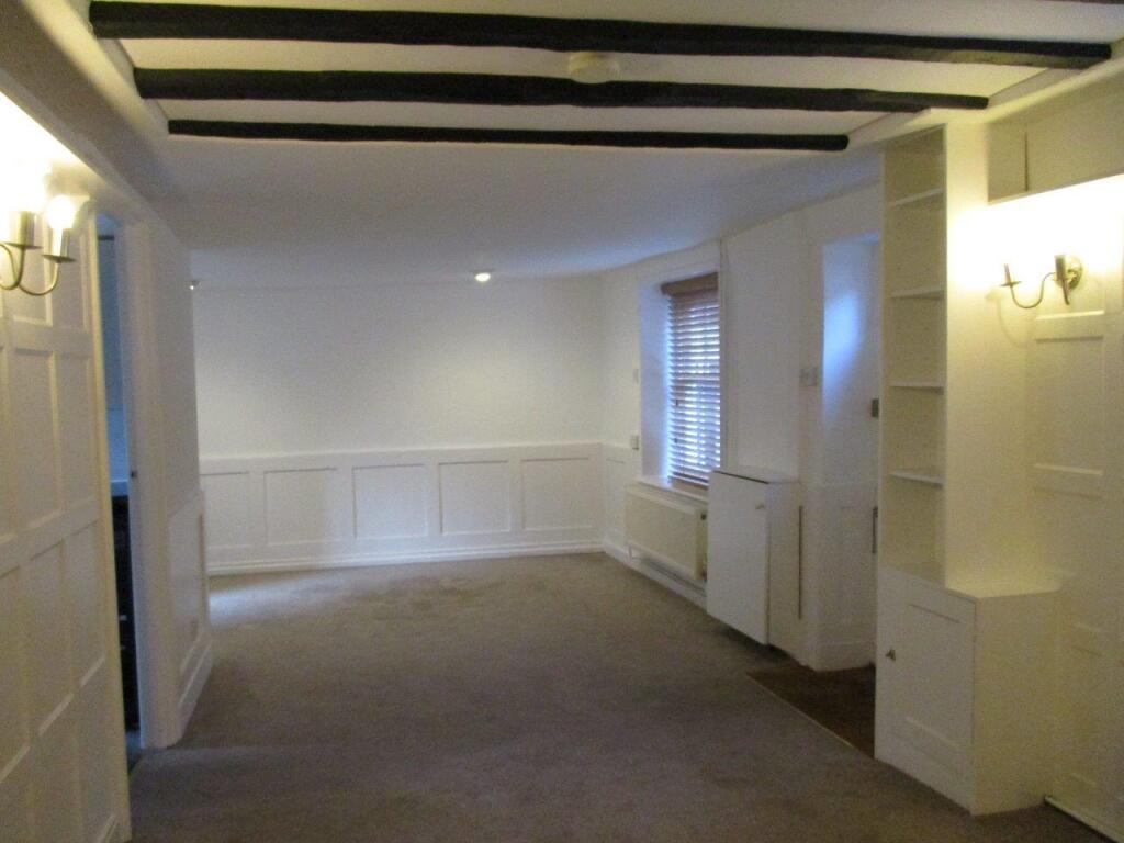 Recep room 4.JPG