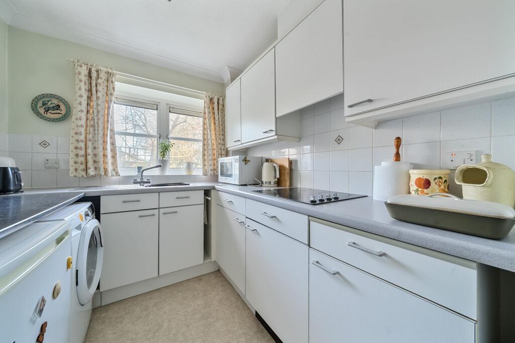 Kitchen (1)