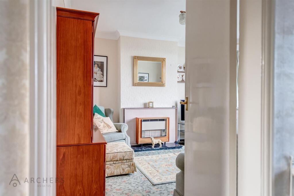 20RingsteadAvenue(Interior)-2.jpg