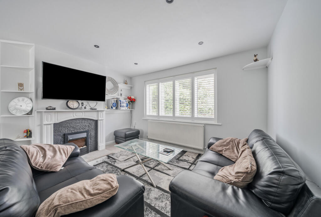 1344763-9-68a8331...