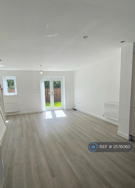 Open Plan Living: Lounge Area