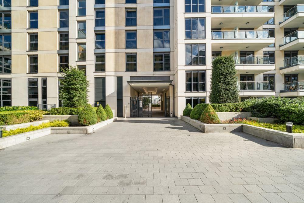 Flat 29, Marina Point SW6 2GX-LowRes-8.jpg