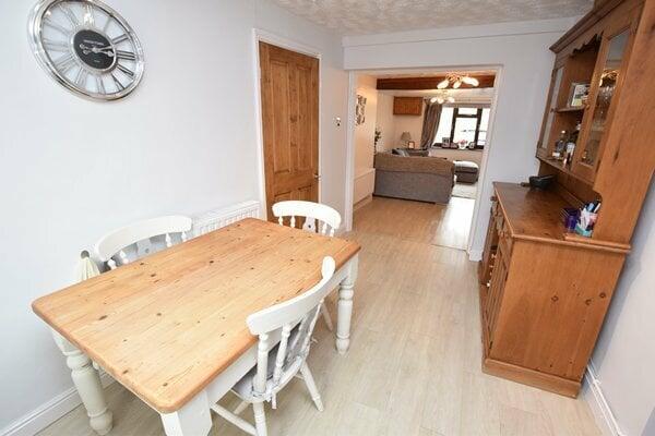breakfast/kitchen