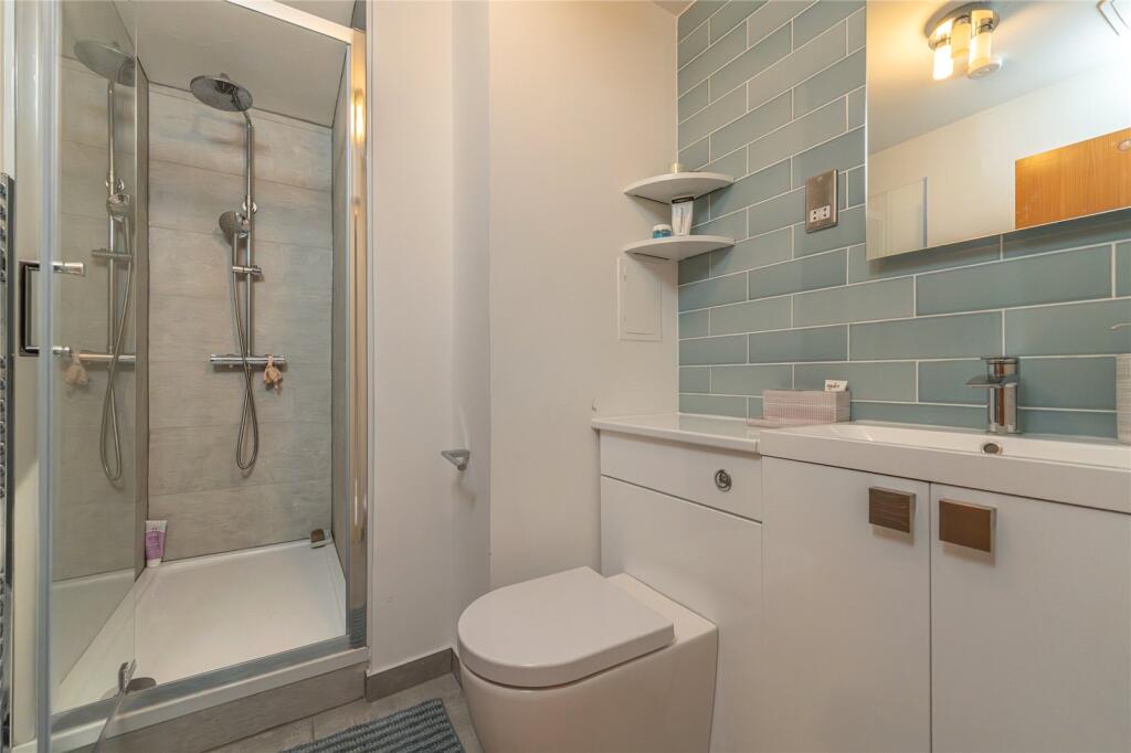 En Suite Shower Room