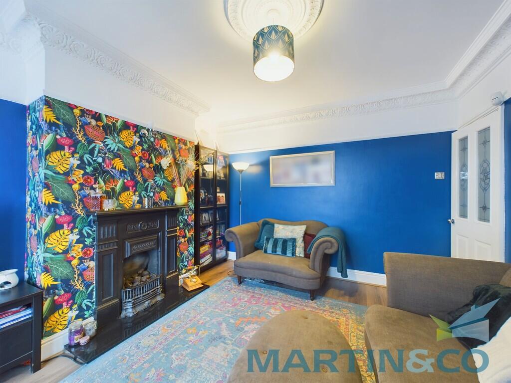 CAM01870G0-PR0147...