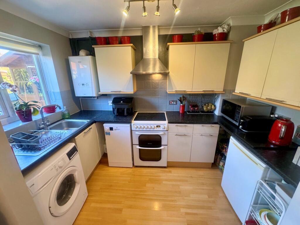 Fitted Kitchen