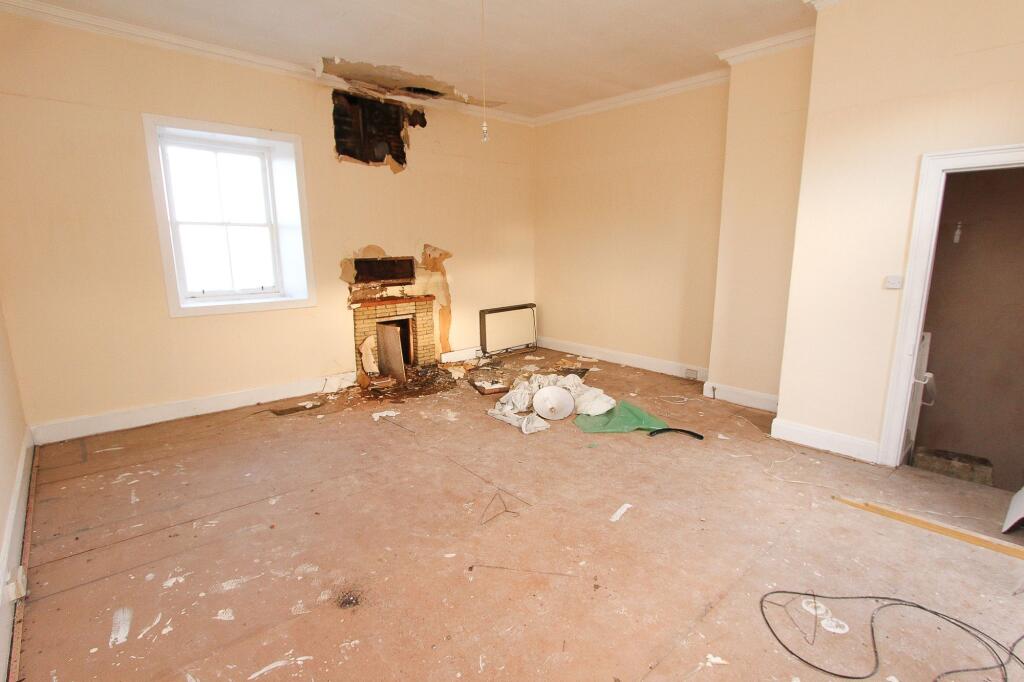 Adjoining cottage - Upstairs lounge