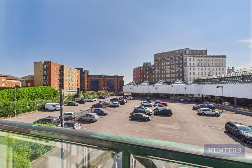 CAM05152G0-PR0104-STILL022.jpg