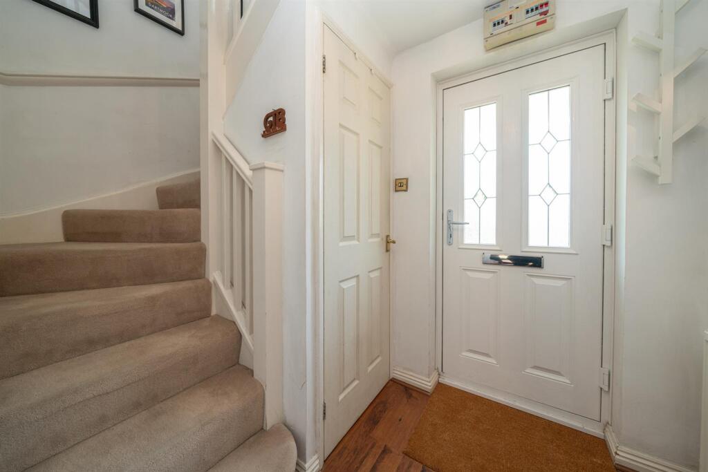 64-Manor-Way-0347.jpg