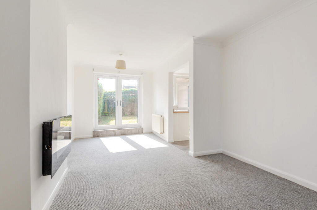 1301077-9-6852da3...