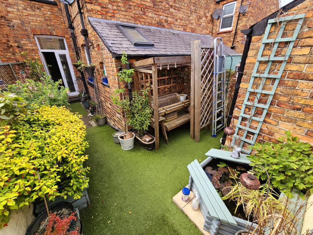 61c1d91f-e8da-40a1-aa49-630466cff910