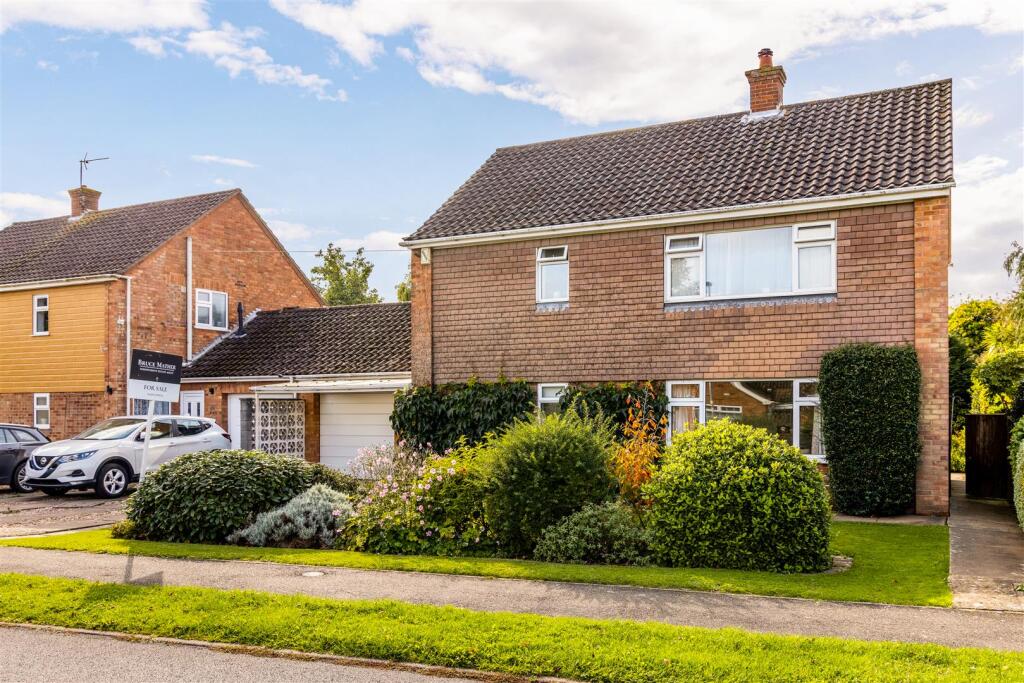 24 Winston Gardens (Boston)-2.jpg