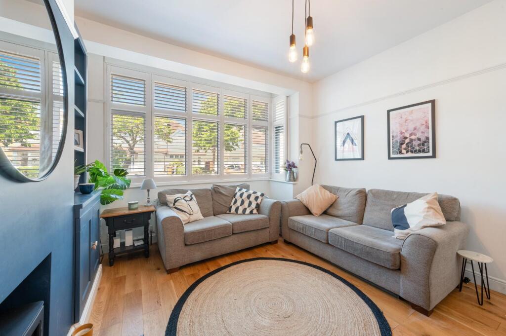 BRIDGEWOOD ROAD  (6).jpg