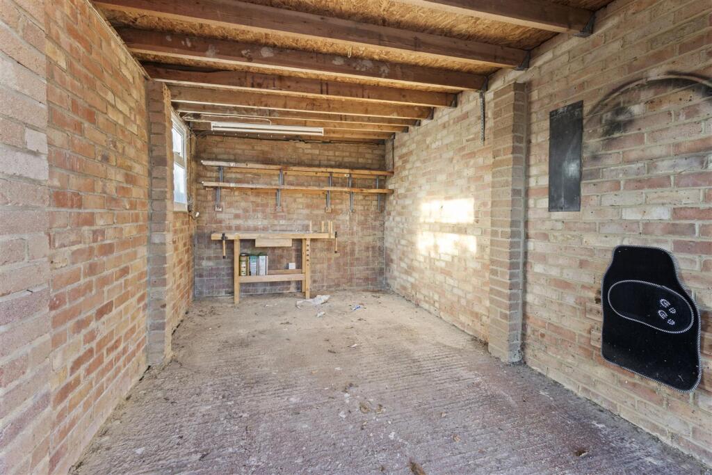 garage #3.jpg