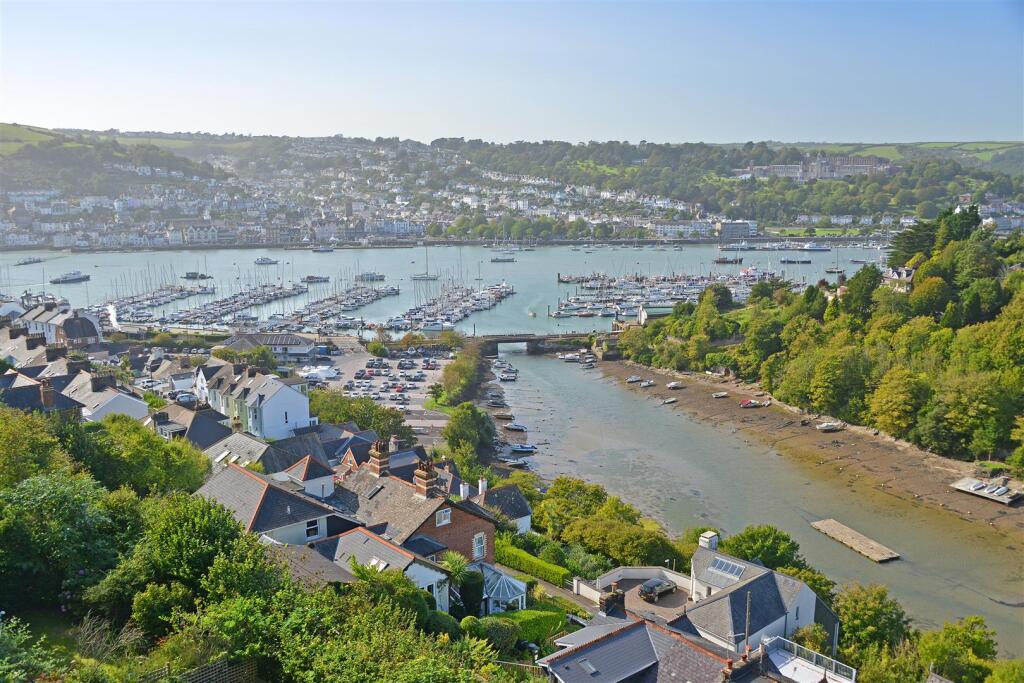 5Britannia View 2.JPG