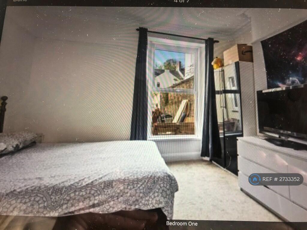 Lipson, Plymouth, PL4