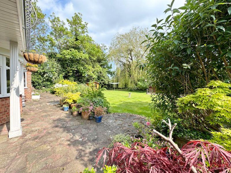 Patio to garden