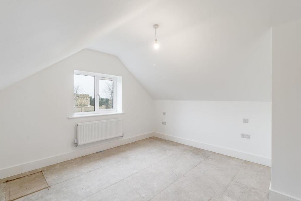 Bedroom Front