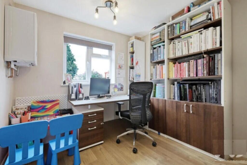 262565_RX611066_I...