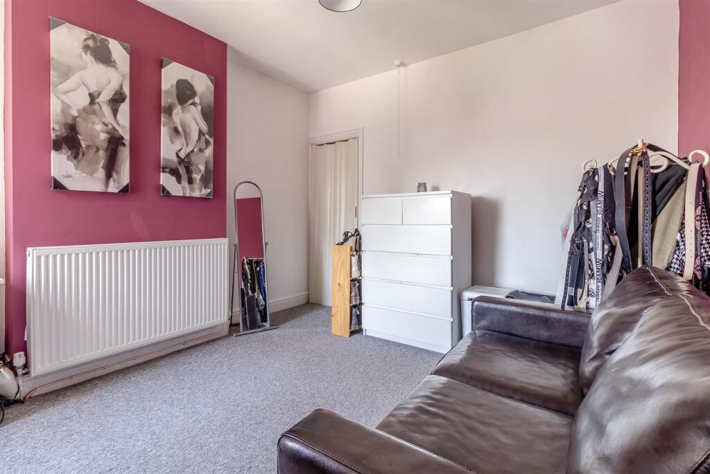 8645699-interior11.jpg