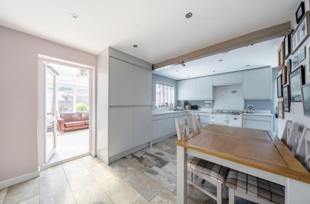 1296095-13-682c6b8cba3d3-ARW-HDR-1