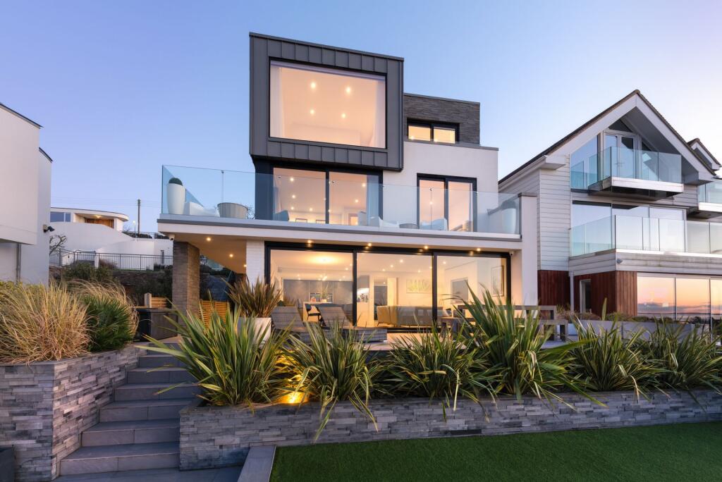 Admiralty Walk, Whitstable, CT5